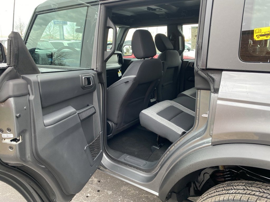 New 2025 Ford Bronco 4-Door image 18