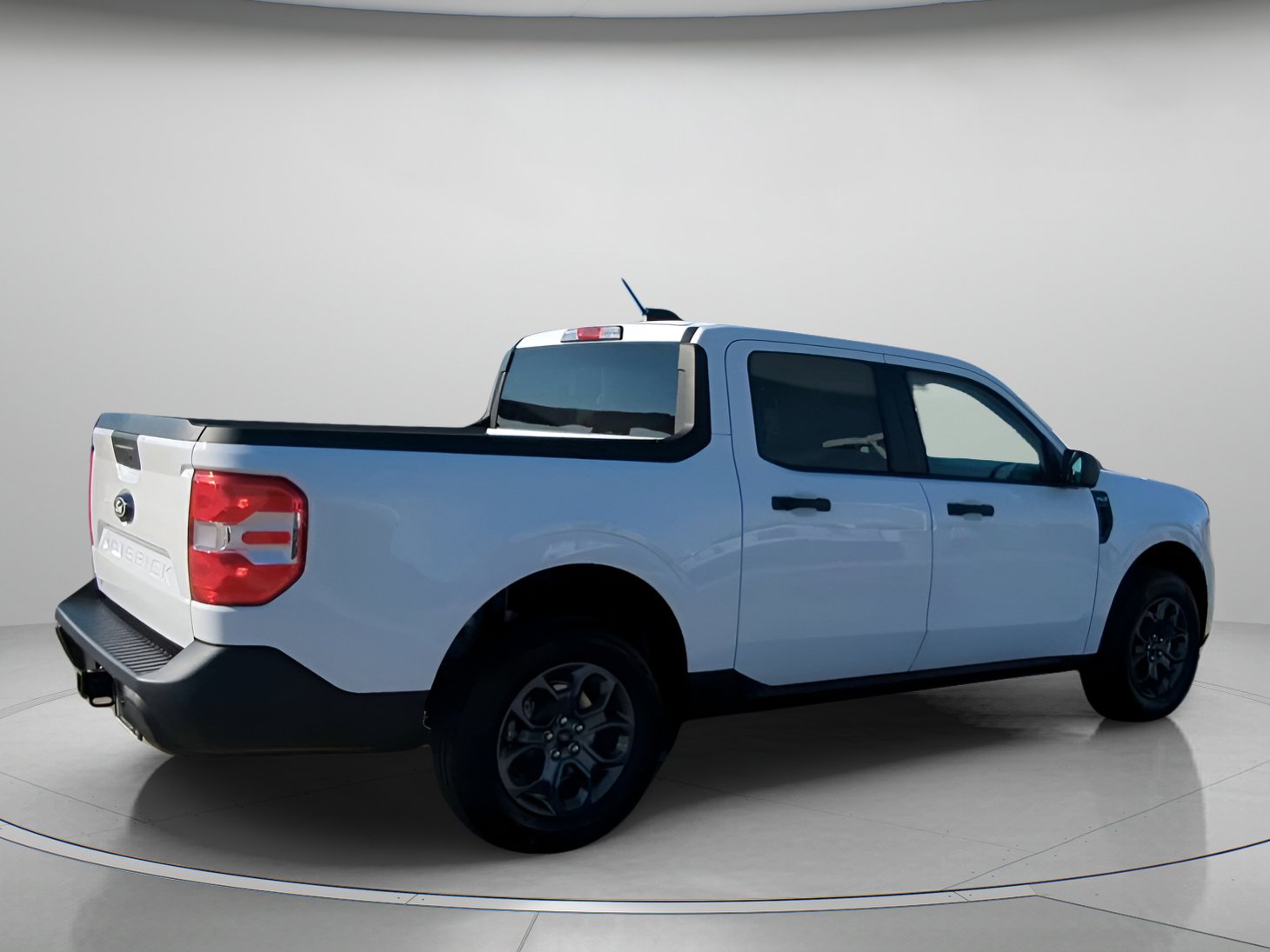 New 2026 Ford Maverick XLT AWD/4WD image 32