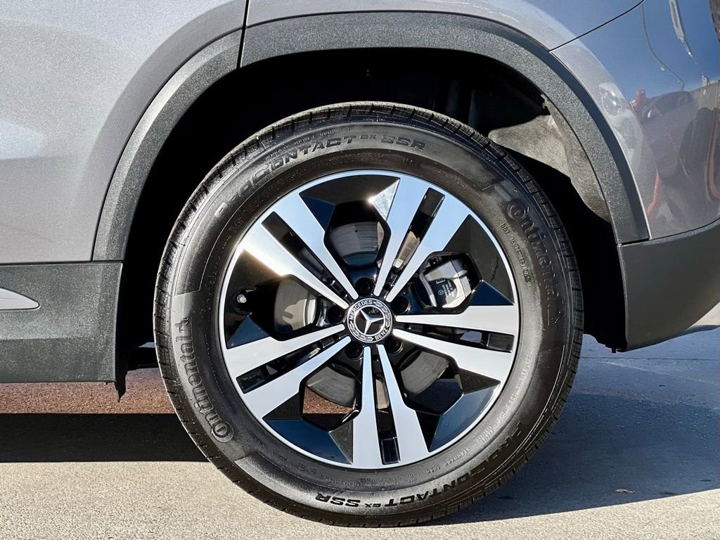 Certified 2026 Mercedes-Benz GLA 250 4MATIC image 8