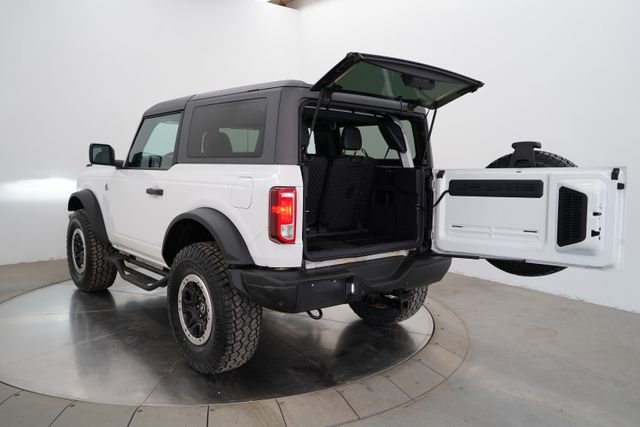Used 2022 Ford Bronco Black Diamond w/ Sasquatch Package image 36