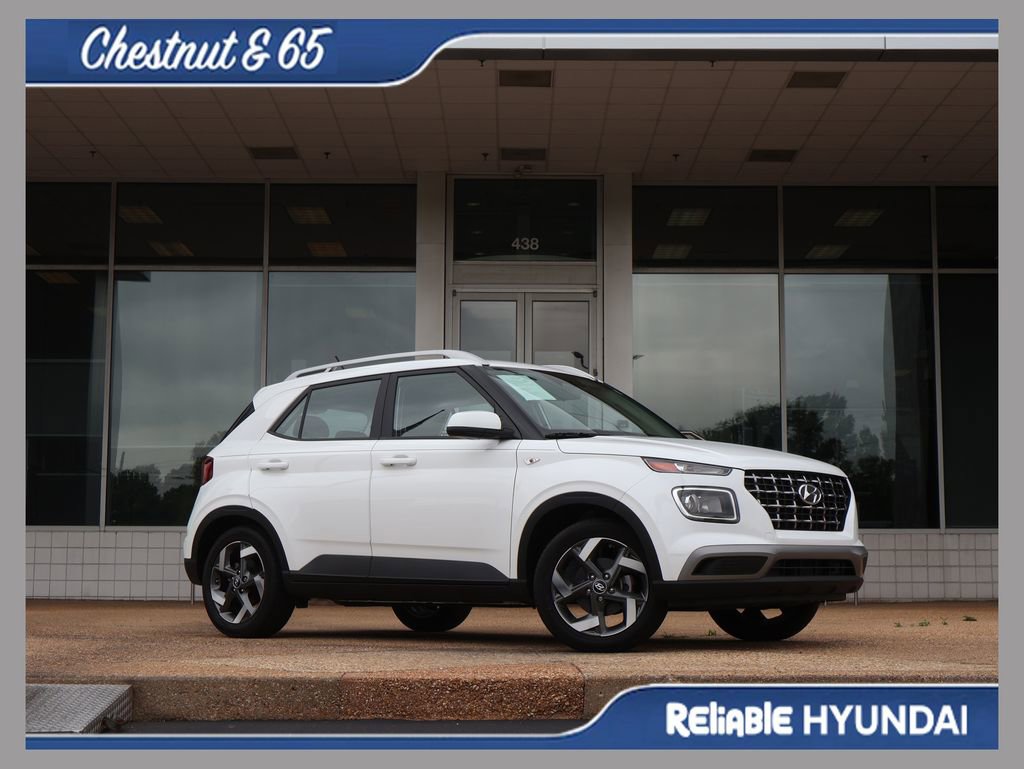 Used 2023 Hyundai Venue SEL