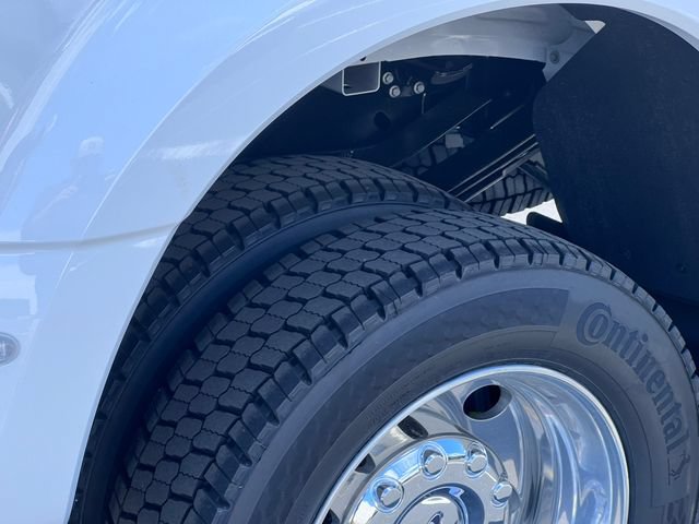 New 2026 Ford F450 Platinum w/ Platinum Plus Package AWD/4WD image 8