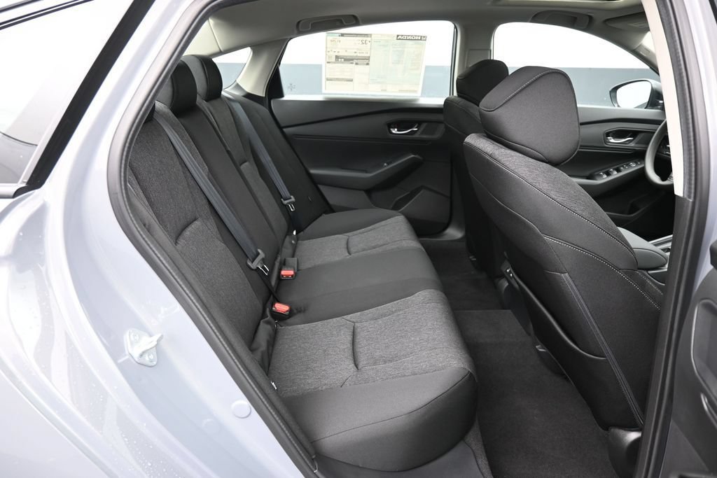 New 2025 Honda Accord SE image 31
