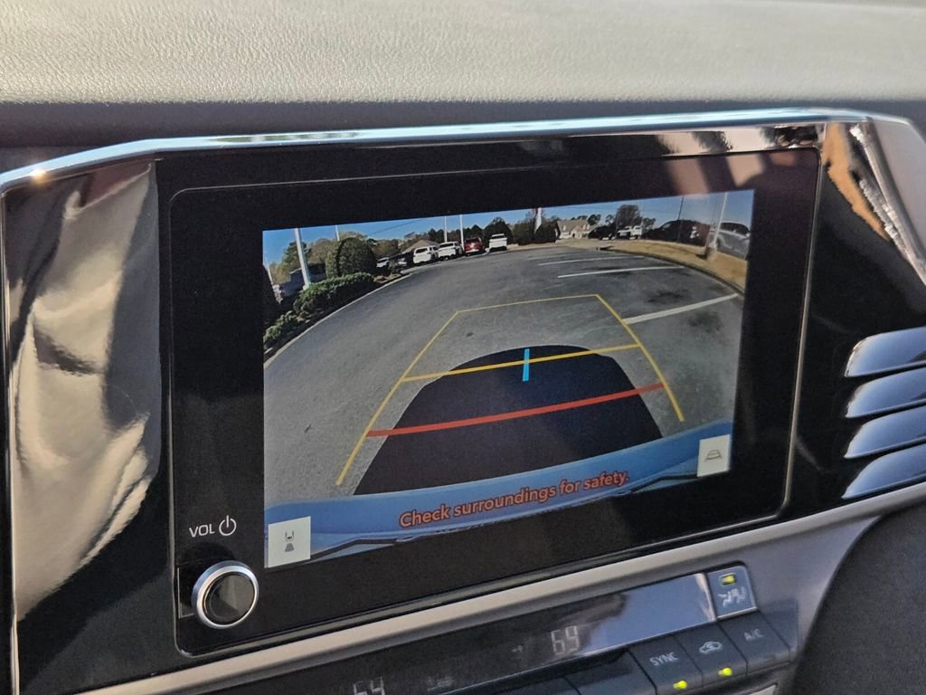 Certified 2025 Toyota Camry LE FWD image 18