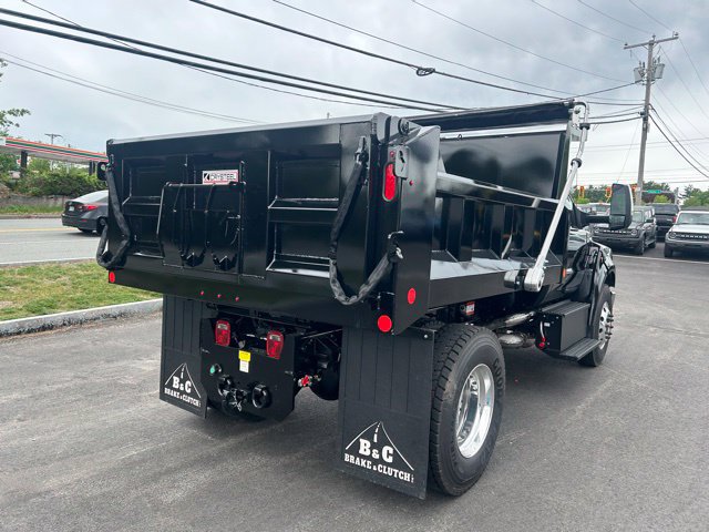 New 2027 Ford F650 2WD Regular Cab Super Duty image 3