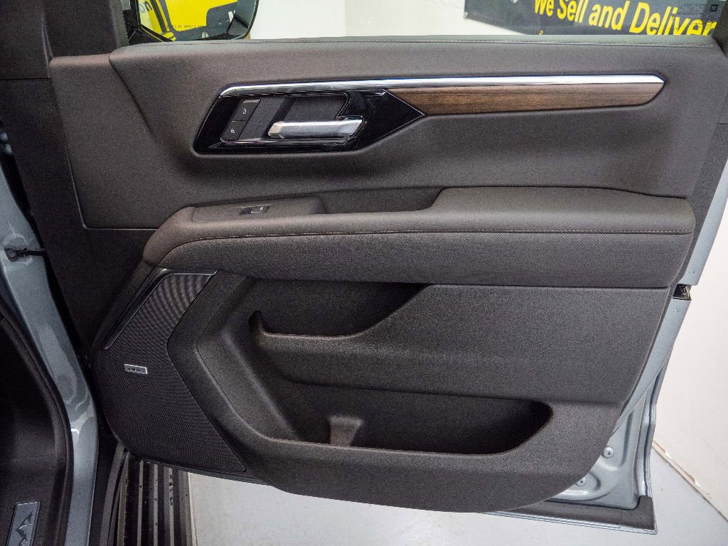 New 2026 Chevrolet Tahoe High Country image 25