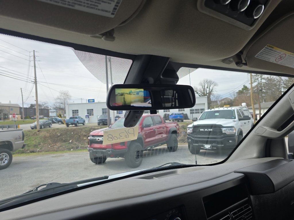 Used 2020 Chevrolet Express 3500 LS image 18