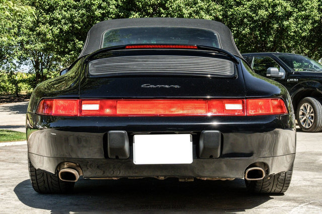 Used 1997 Porsche 911 Carrera 4 AWD/4WD image 7