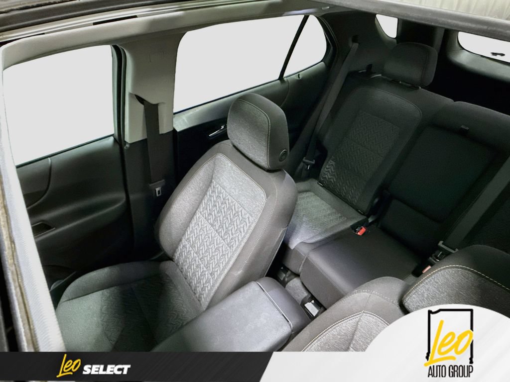 Used 2024 Chevrolet Equinox LT FWD image 24