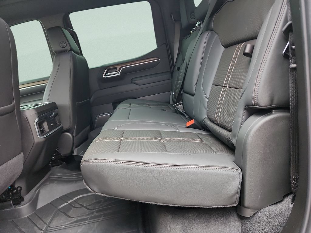 Used 2026 Chevrolet Silverado 1500 High Country w/ High Country Premium Package AWD/4WD image 20