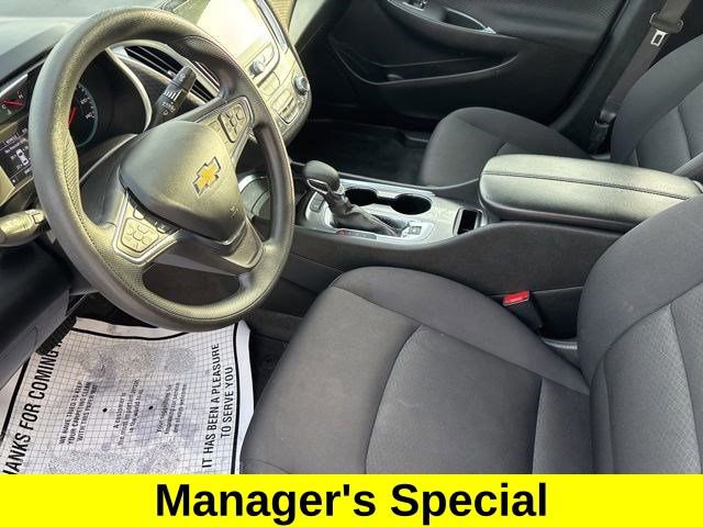 Used 2024 Chevrolet Malibu LT FWD image 11