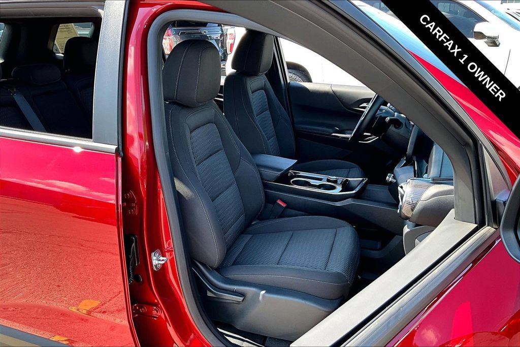 Used 2026 Chevrolet Equinox LT w/ Midnight Edition FWD image 27