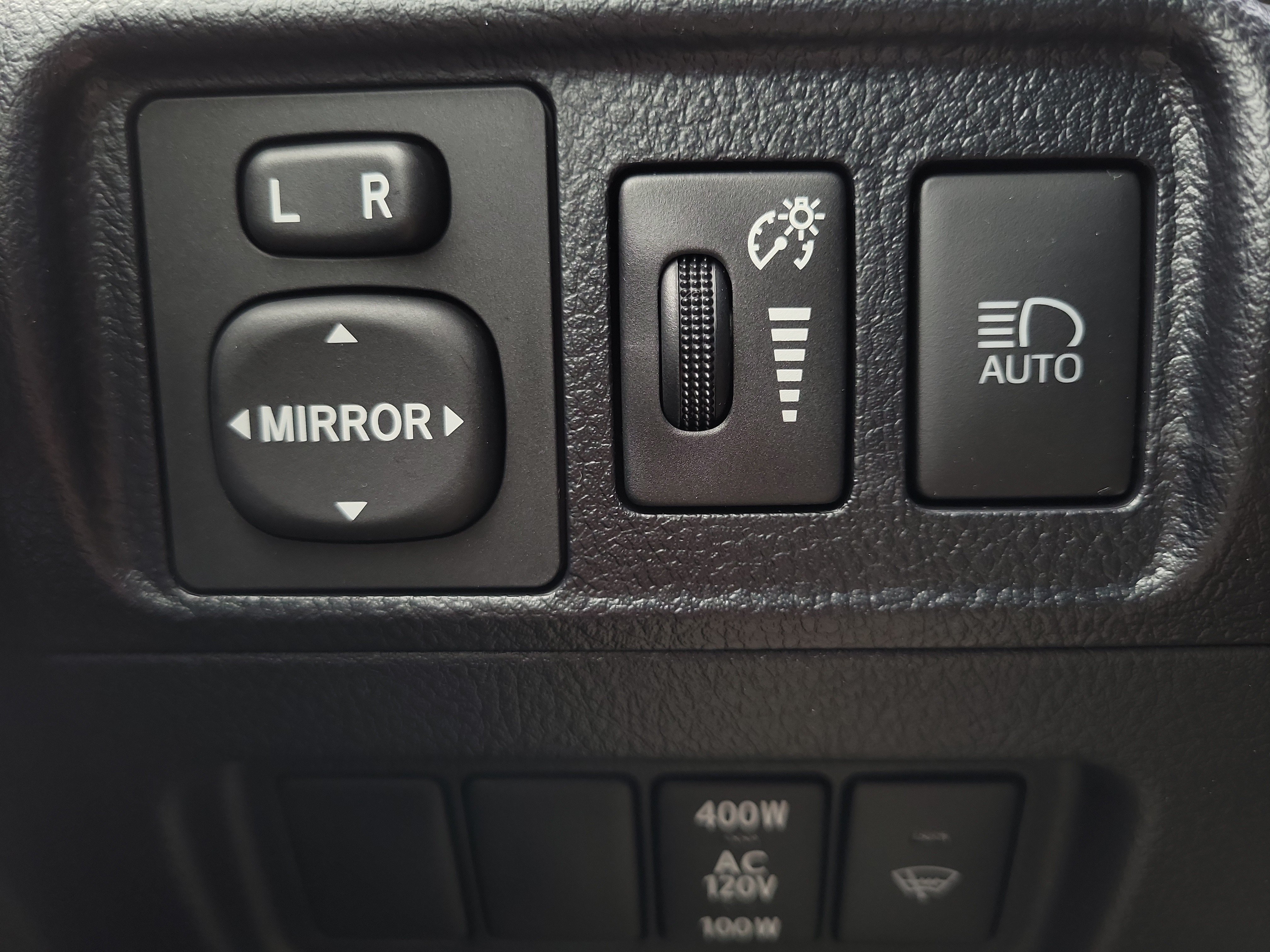 Used 2023 Toyota 4Runner TRD Off-Road AWD/4WD image 28