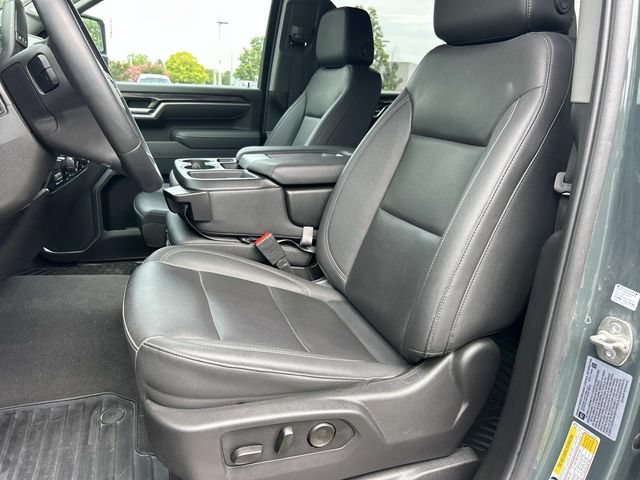 Used 2026 Chevrolet Silverado 2500 LTZ AWD/4WD image 31