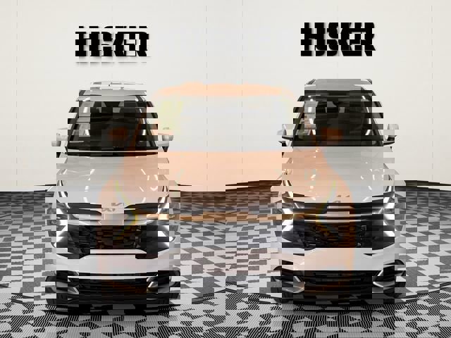 Used 2025 Kia Sportage LX image 3