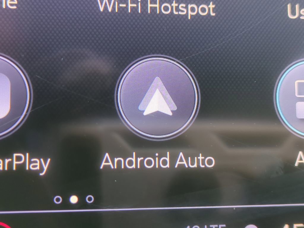 Used 2024 Chevrolet Traverse LT image 24