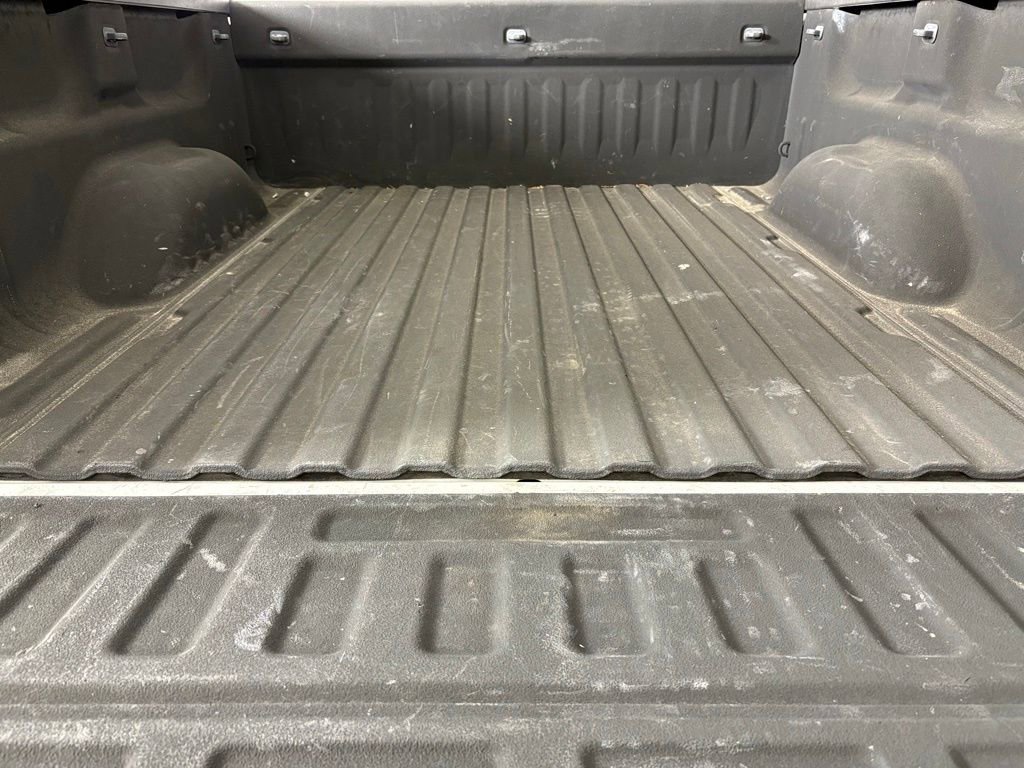 Used 2018 Chevrolet Silverado 1500 LT w/ All Star Edition RWD image 33