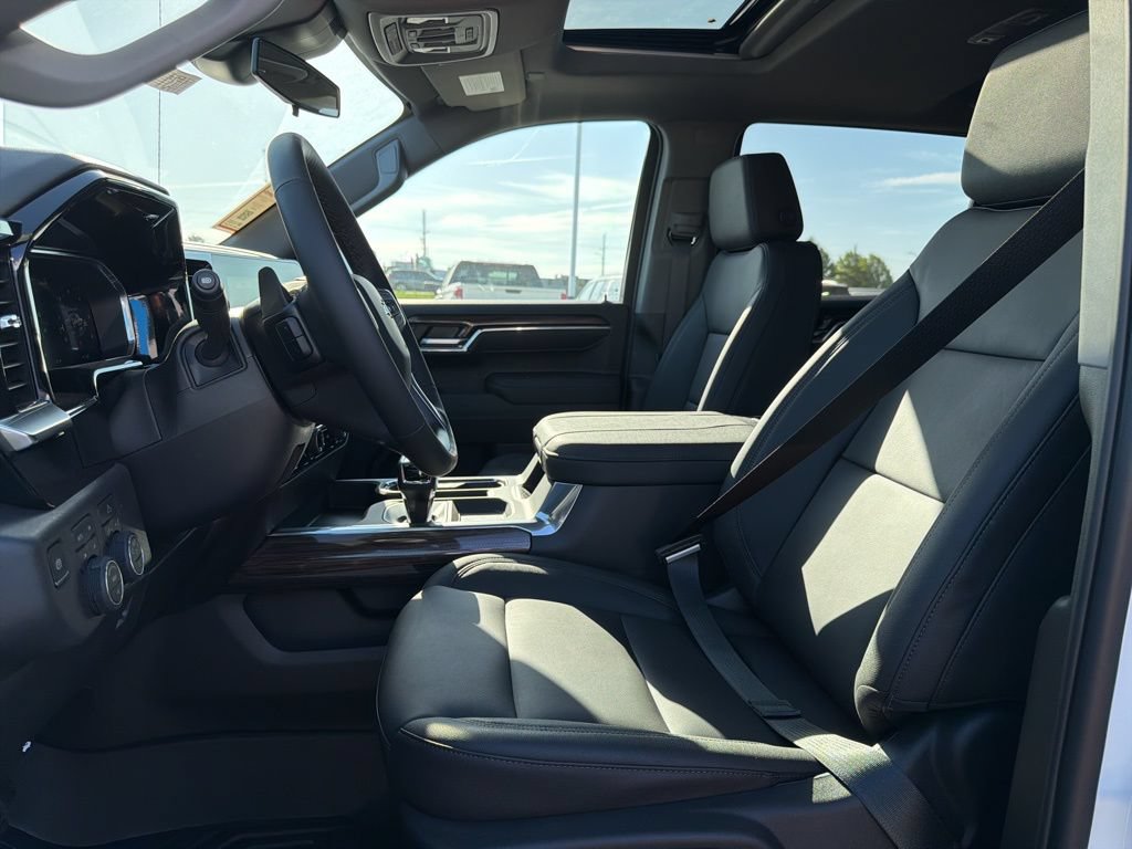 New 2026 Chevrolet Silverado 1500 LT Trail Boss w/ Convenience Package II AWD/4WD image 21