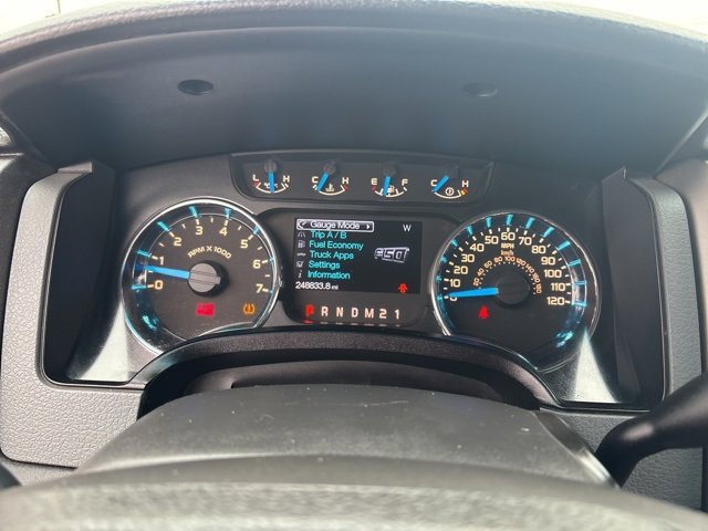 Used 2013 Ford F150 XLT w/ Luxury Equipment Group image 16
