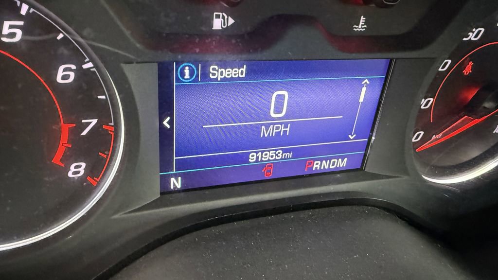 Used 2020 Chevrolet Camaro LT image 3