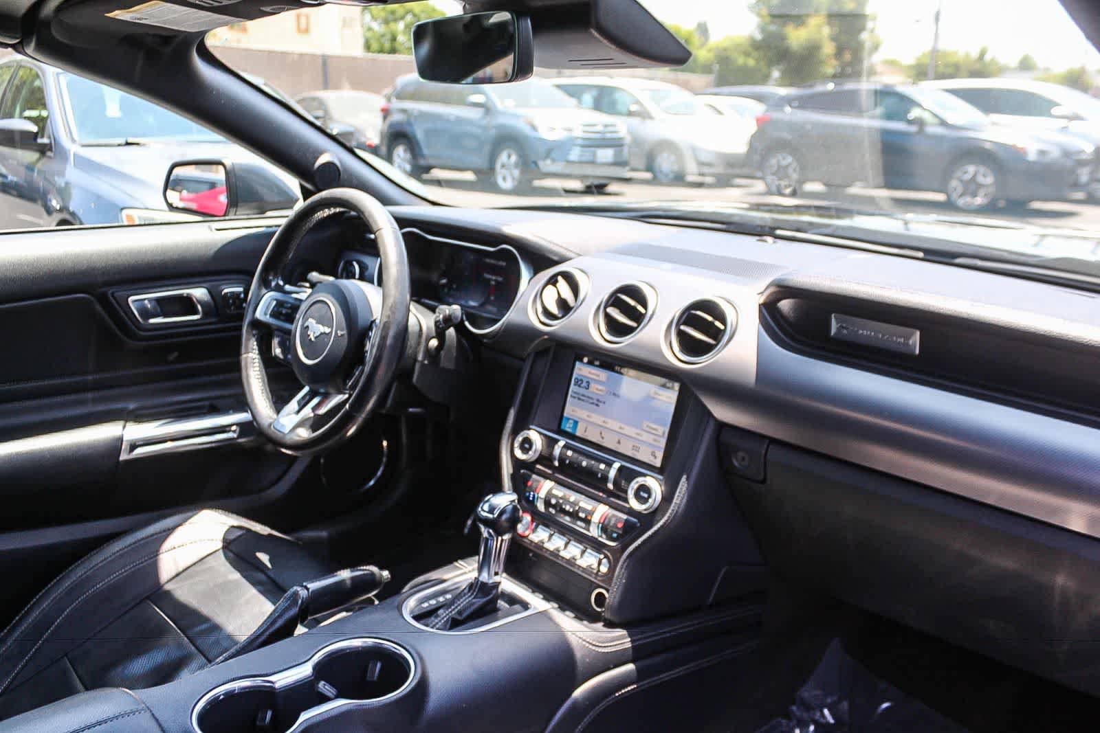 Used 2019 Ford Mustang GT Premium w/ Equipment Group 401A RWD image 18