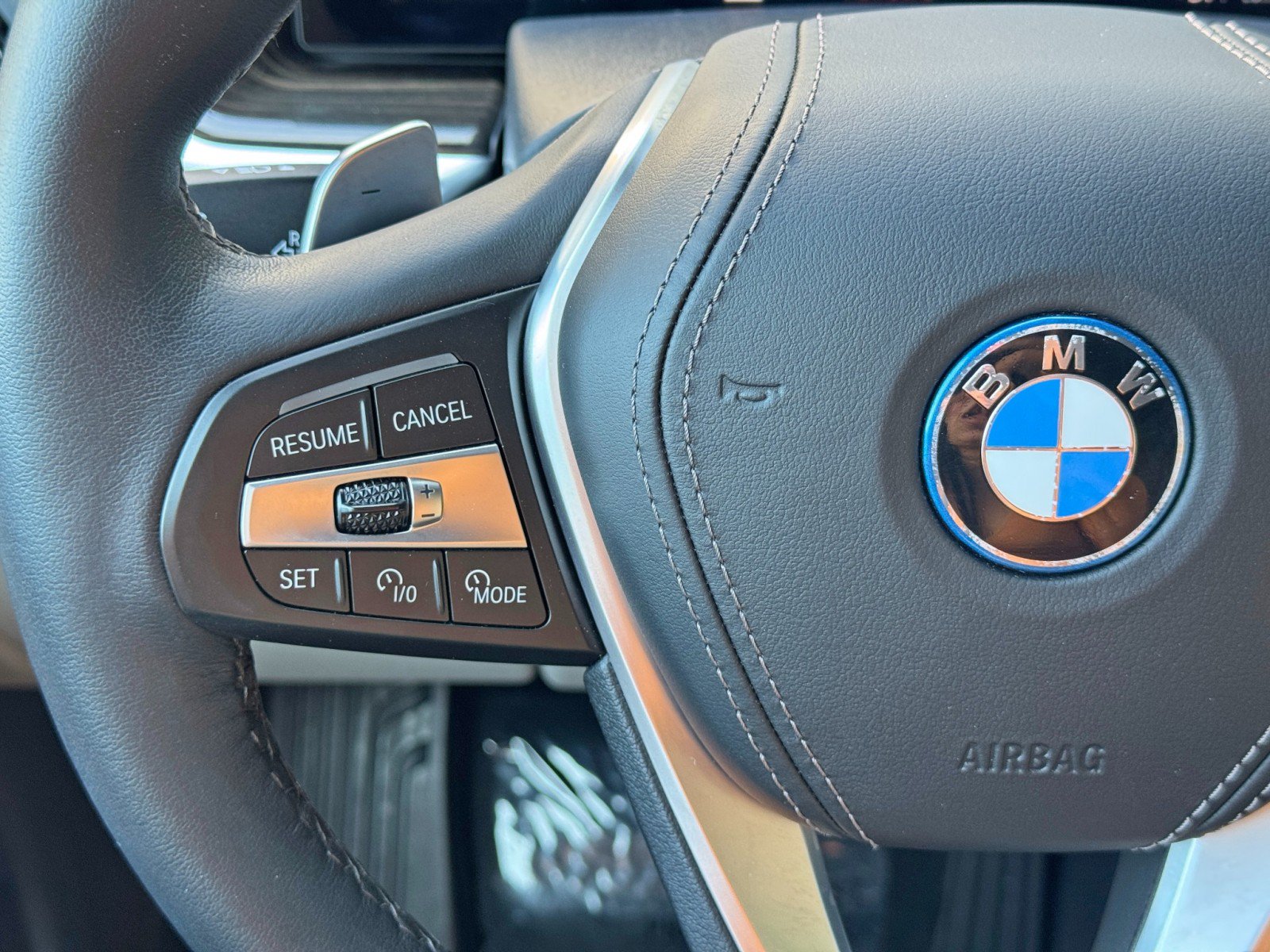 Used 2024 BMW X5 xDrive50e w/ Premium Package AWD/4WD image 22
