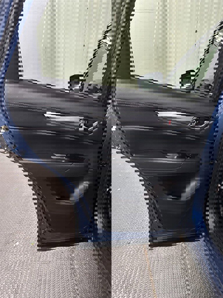 Used 2020 MAZDA CX-5 Touring image 24