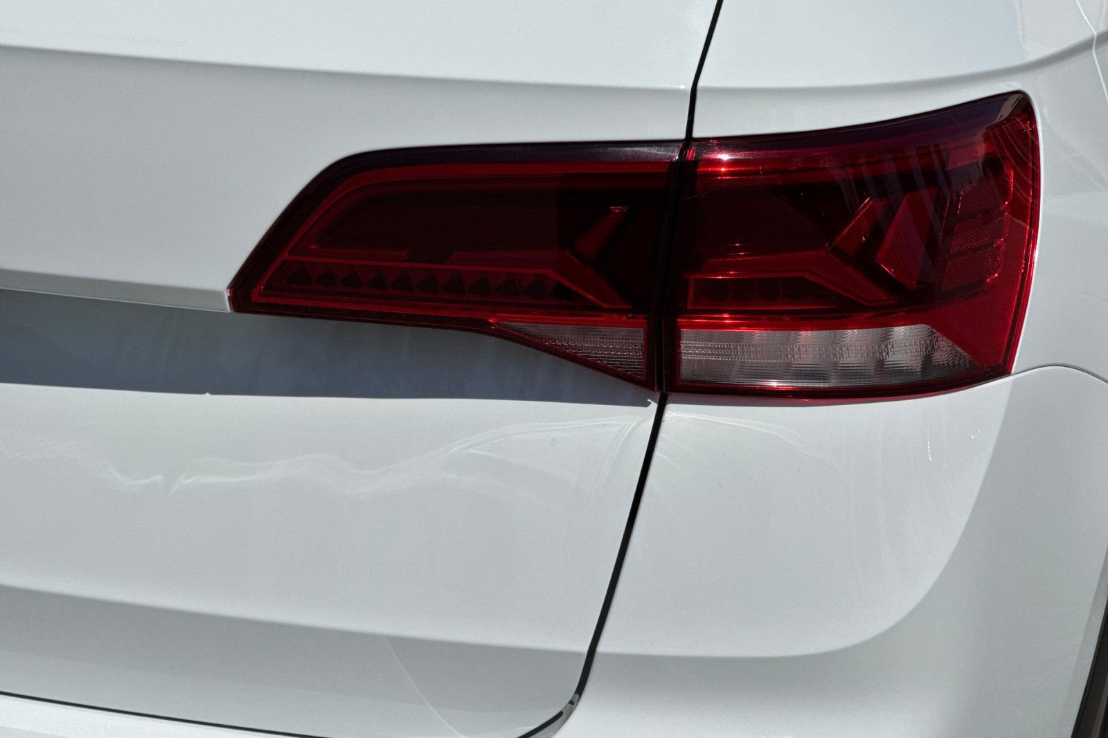 Used 2022 Volkswagen Taos SE image 25