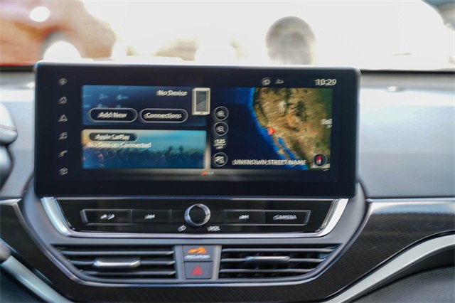 Used 2023 Nissan Altima 2.5 SR w/ SR Premium Package image 15