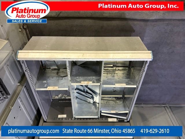 Used 2017 Chevrolet Express 3500 Extended image 34