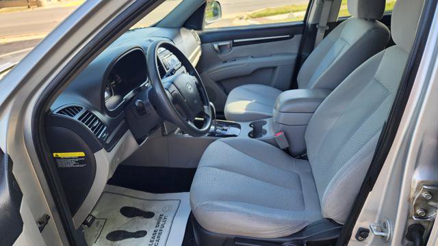 Used 2009 Hyundai Santa Fe GLS FWD image 13