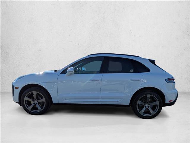 Used 2025 Porsche Macan Turbo image 2