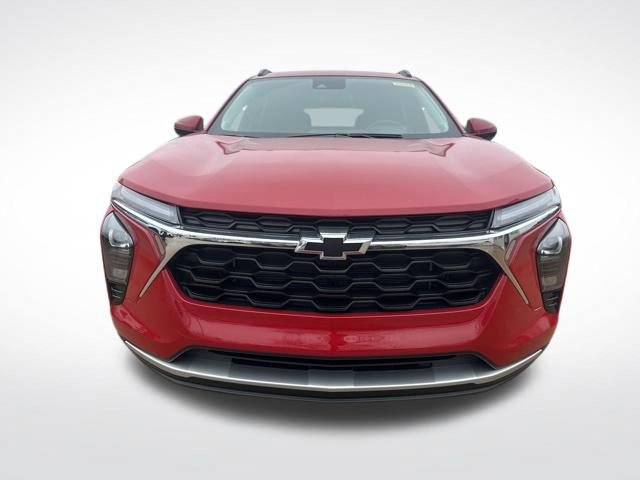 New 2026 Chevrolet Trax LT w/ Driver Confidence Package image 8