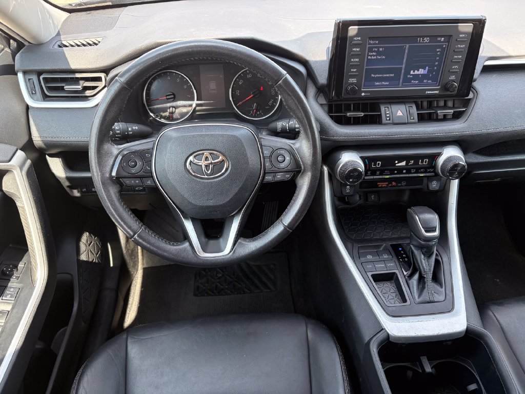 Used 2022 Toyota RAV4 XLE Premium FWD image 16