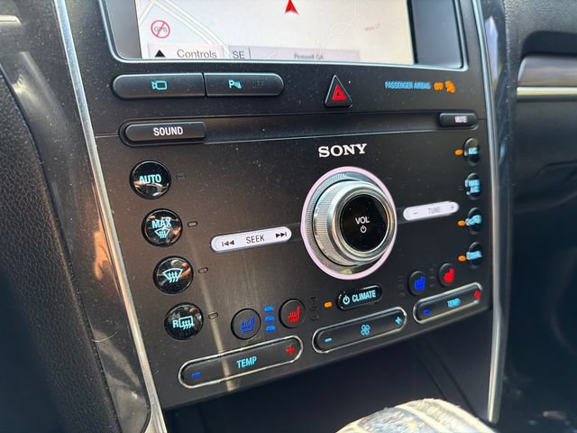 Used 2019 Ford Explorer Limited w/ Class III Trailer Tow Package FWD image 29