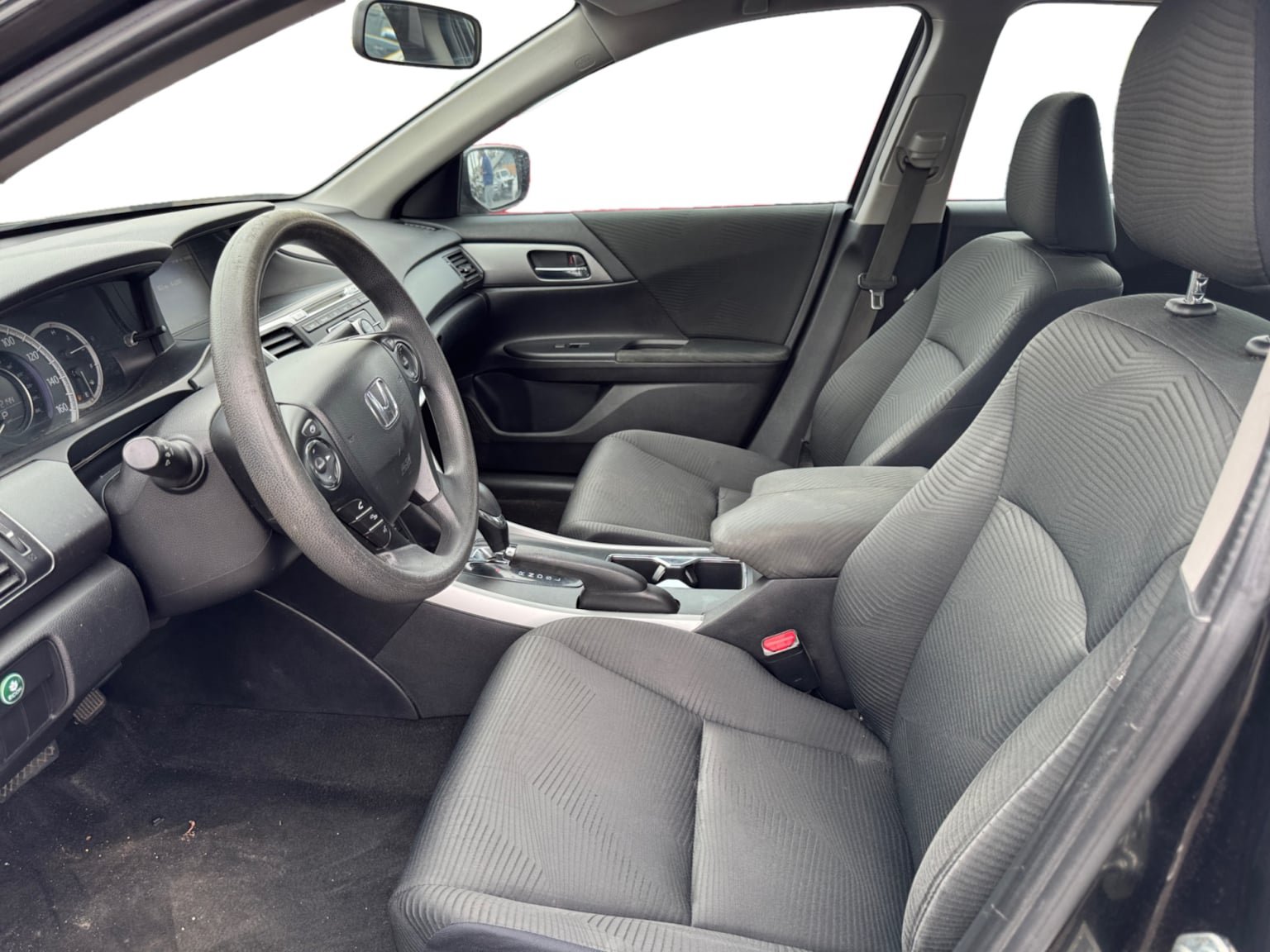 Used 2015 Honda Accord LX image 12