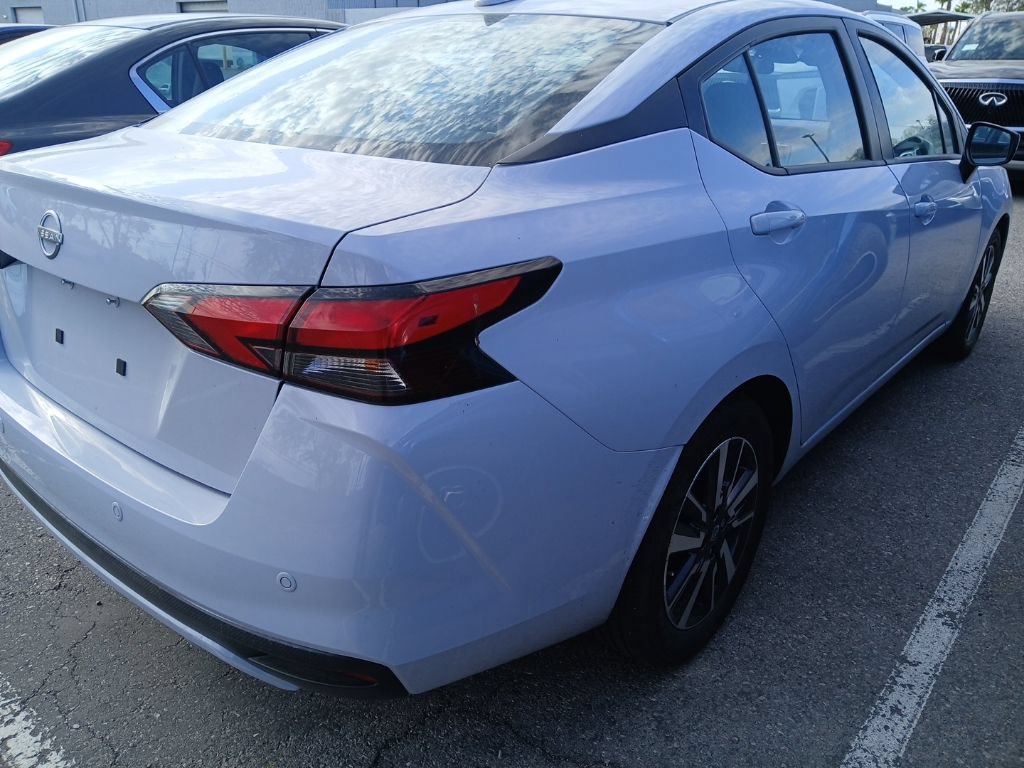 Certified 2025 Nissan Versa SV w/ Trunk Package FWD image 5