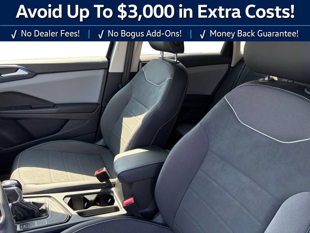 Used 2023 Volkswagen Taos SE FWD image 14
