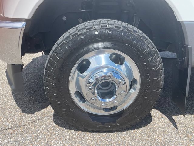 Used 2022 Ford F350 Lariat w/ Lariat Ultimate Package AWD/4WD image 9