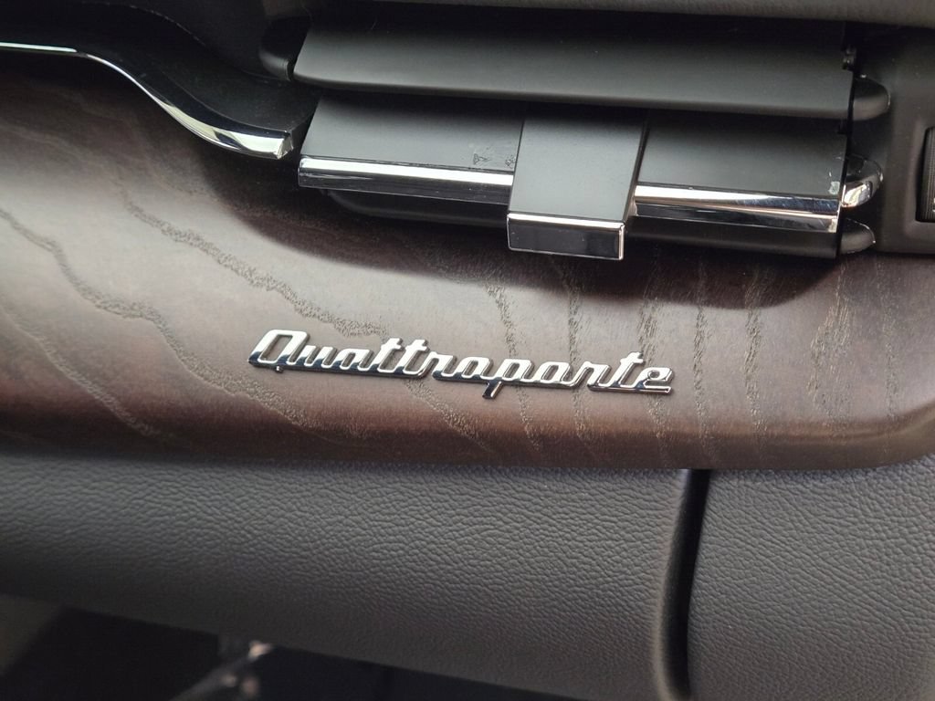 Used 2023 Maserati Quattroporte GT RWD image 28