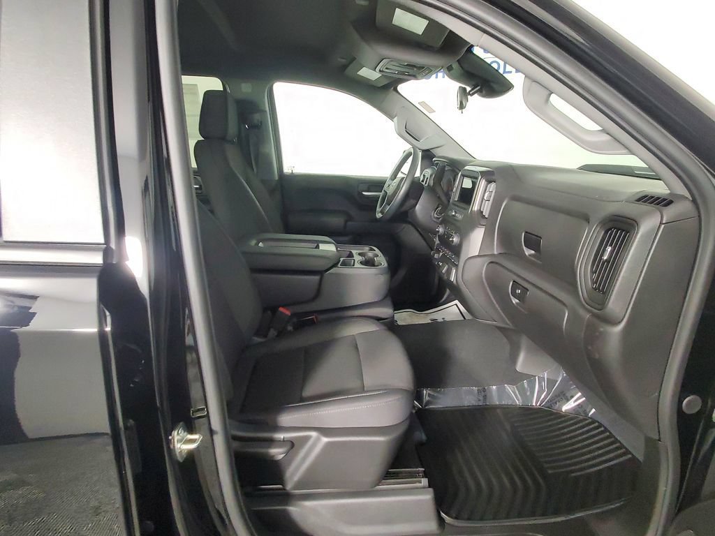 New 2026 Chevrolet Silverado 1500 Custom Trail Boss w/ Turbomax Blackout Package AWD/4WD image 15