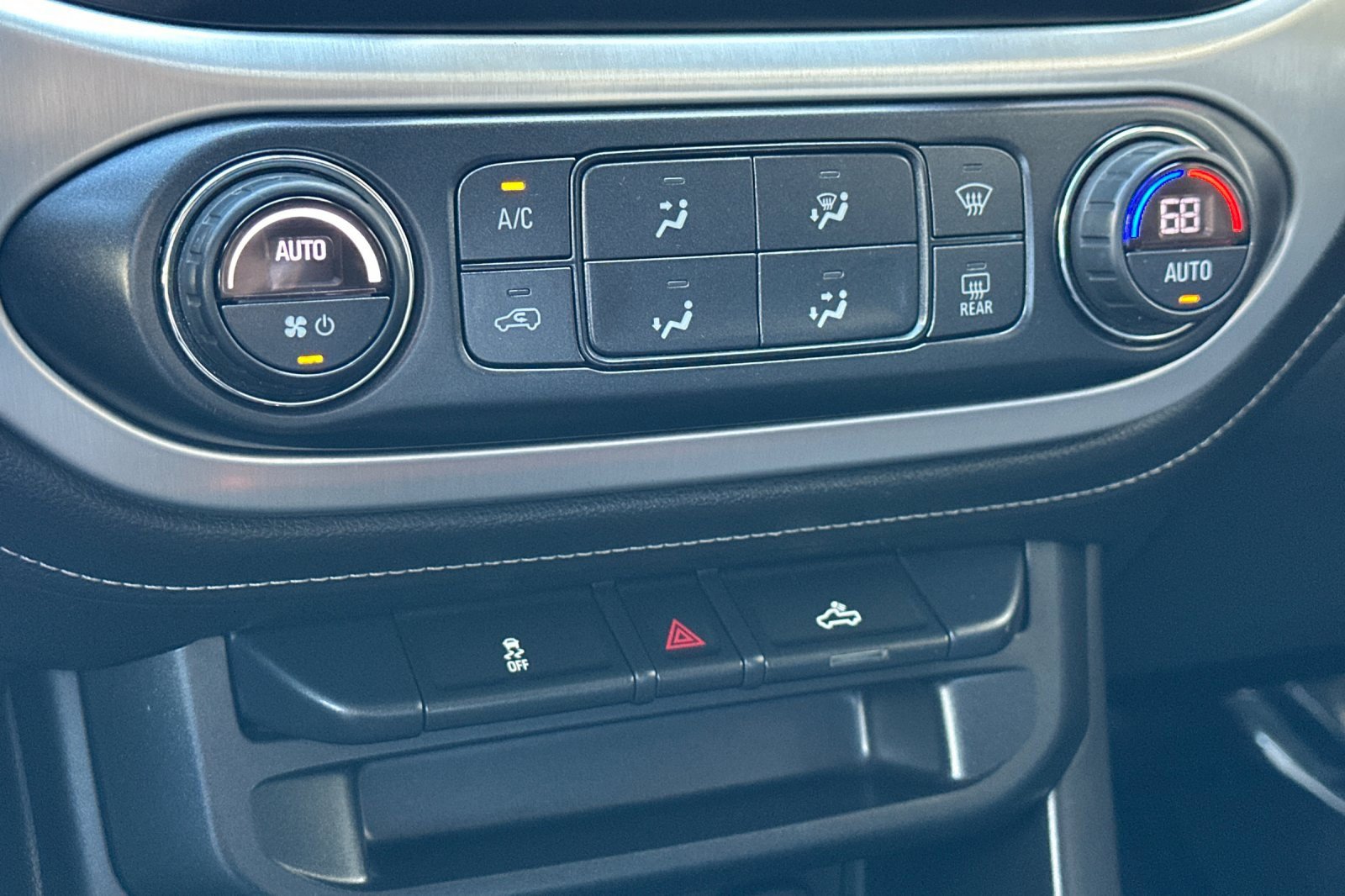 Certified 2021 GMC Canyon Elevation image 26