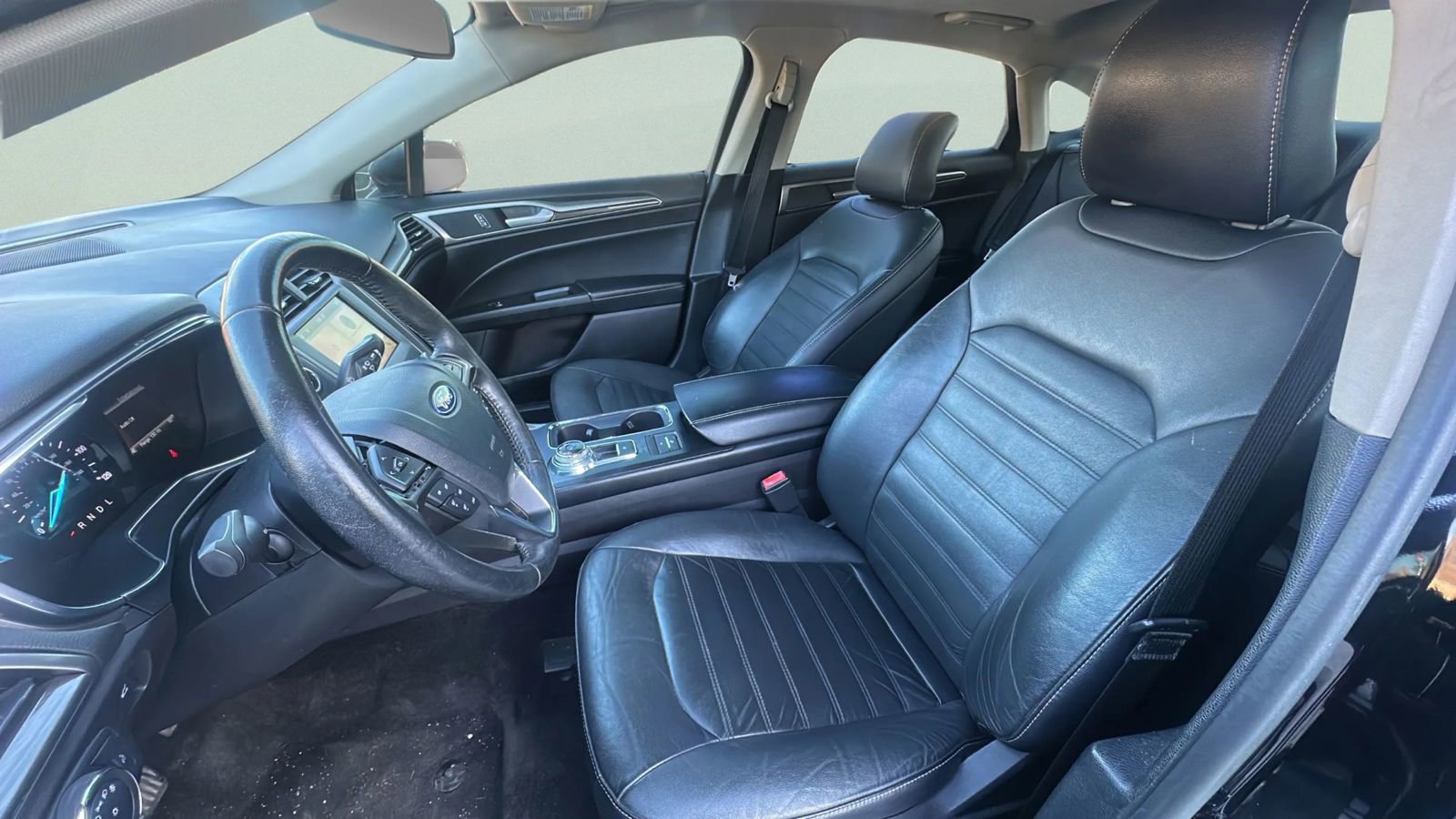 Used 2018 Ford Fusion Energi SE image 17