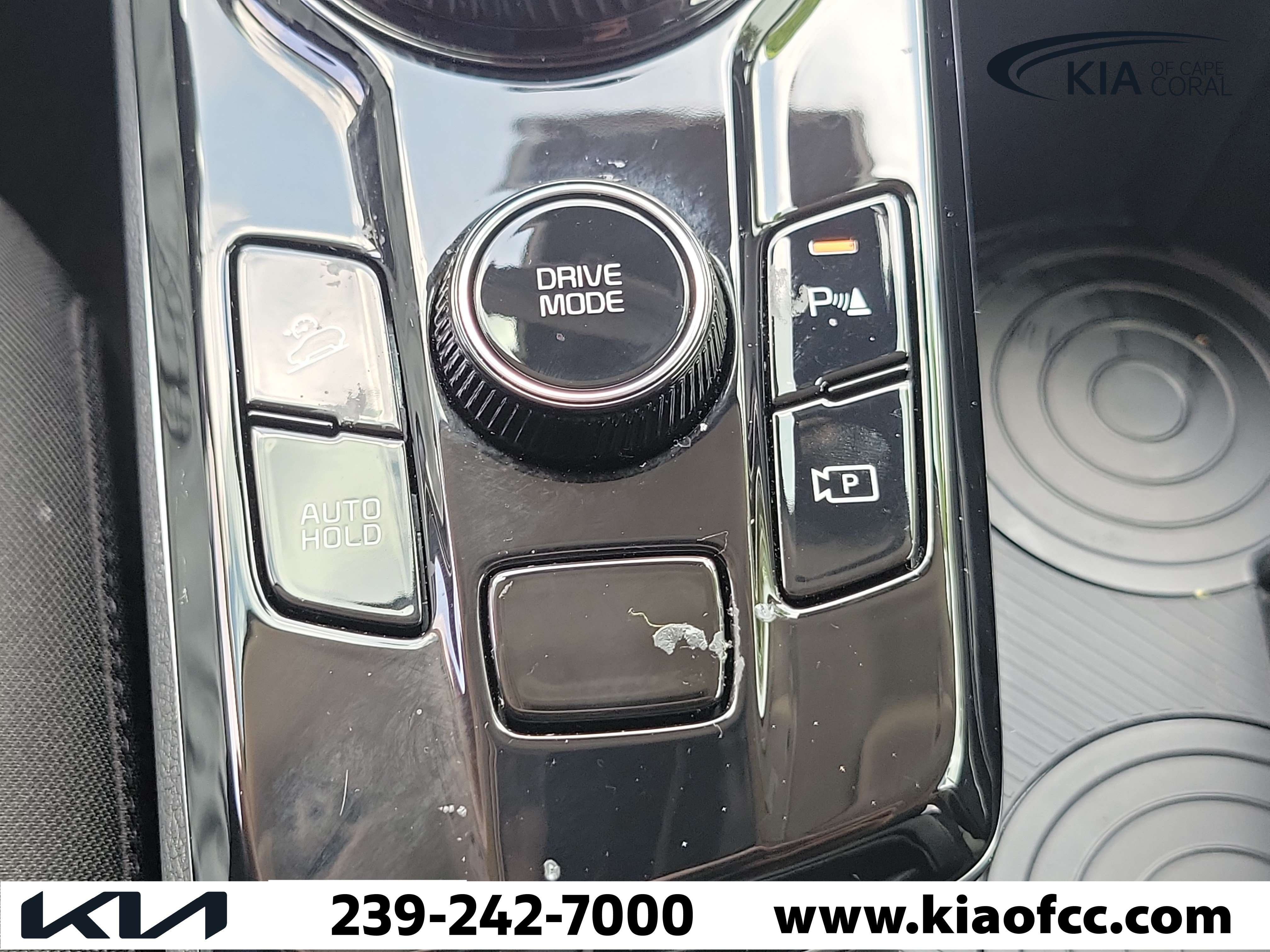 Certified 2025 Kia Sportage LX FWD image 29