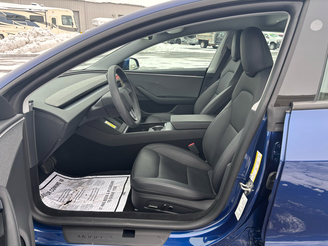 Used 2024 Tesla Model 3 image 9