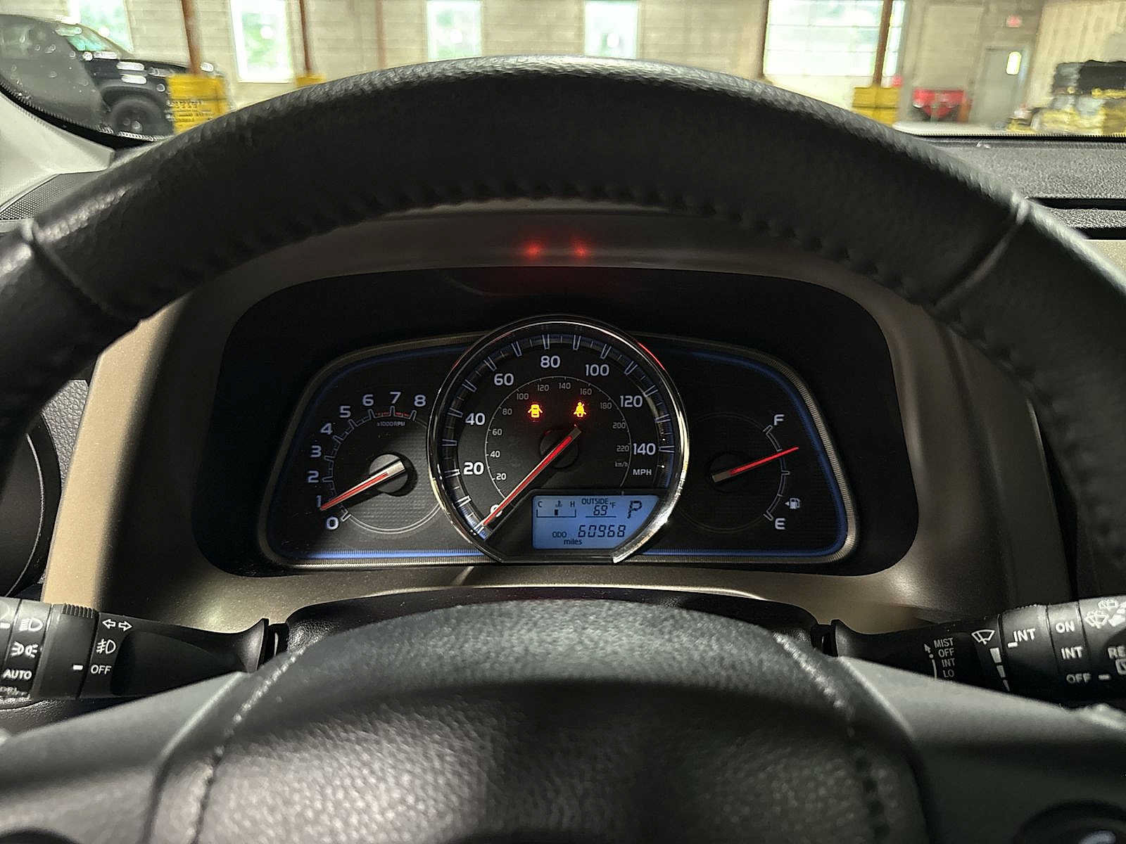 Used 2015 Toyota RAV4 Limited AWD/4WD image 35