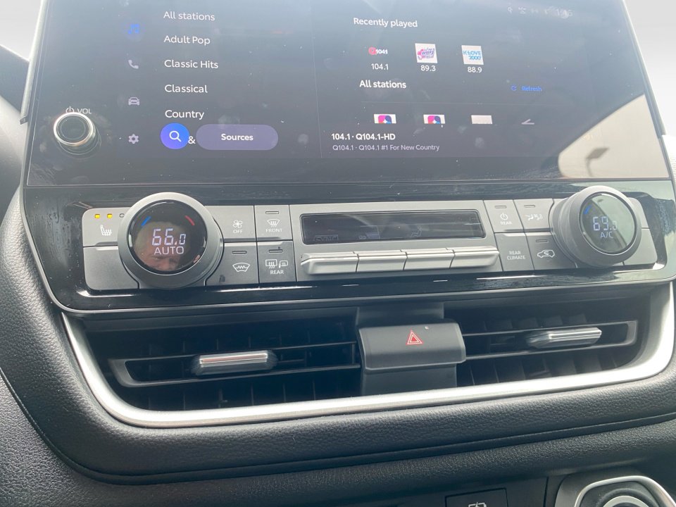 Used 2024 Toyota Grand Highlander XLE image 17