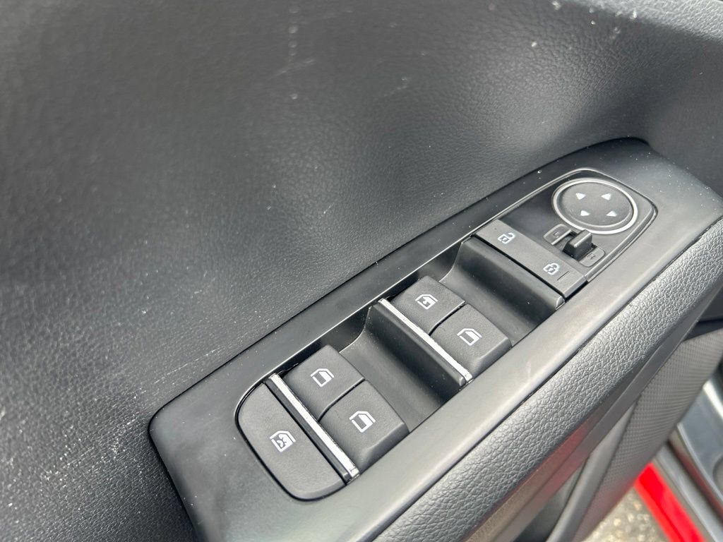Used 2020 Kia Soul GT-Line FWD image 11
