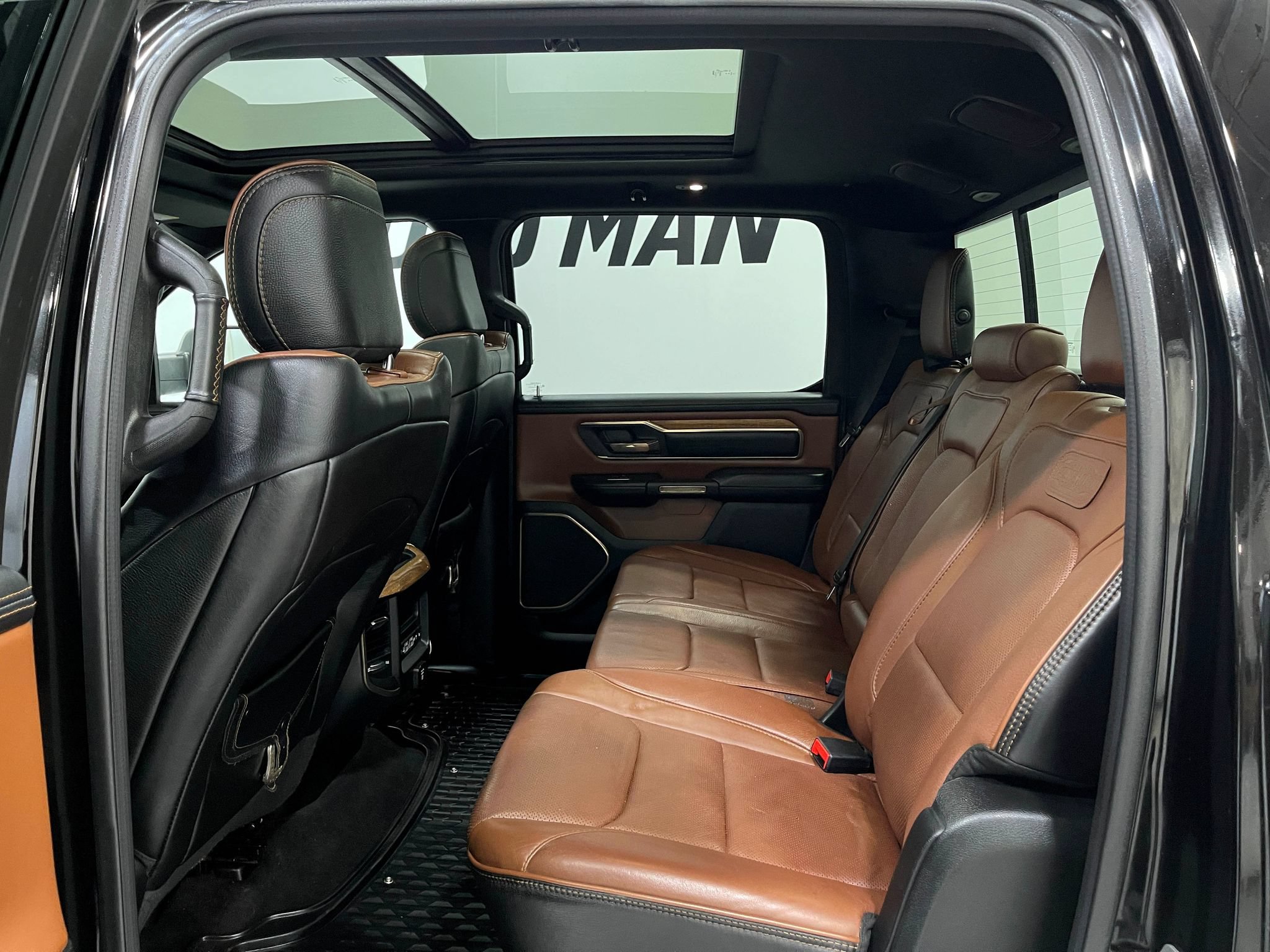 Used 2020 RAM 1500 Limited AWD/4WD image 29