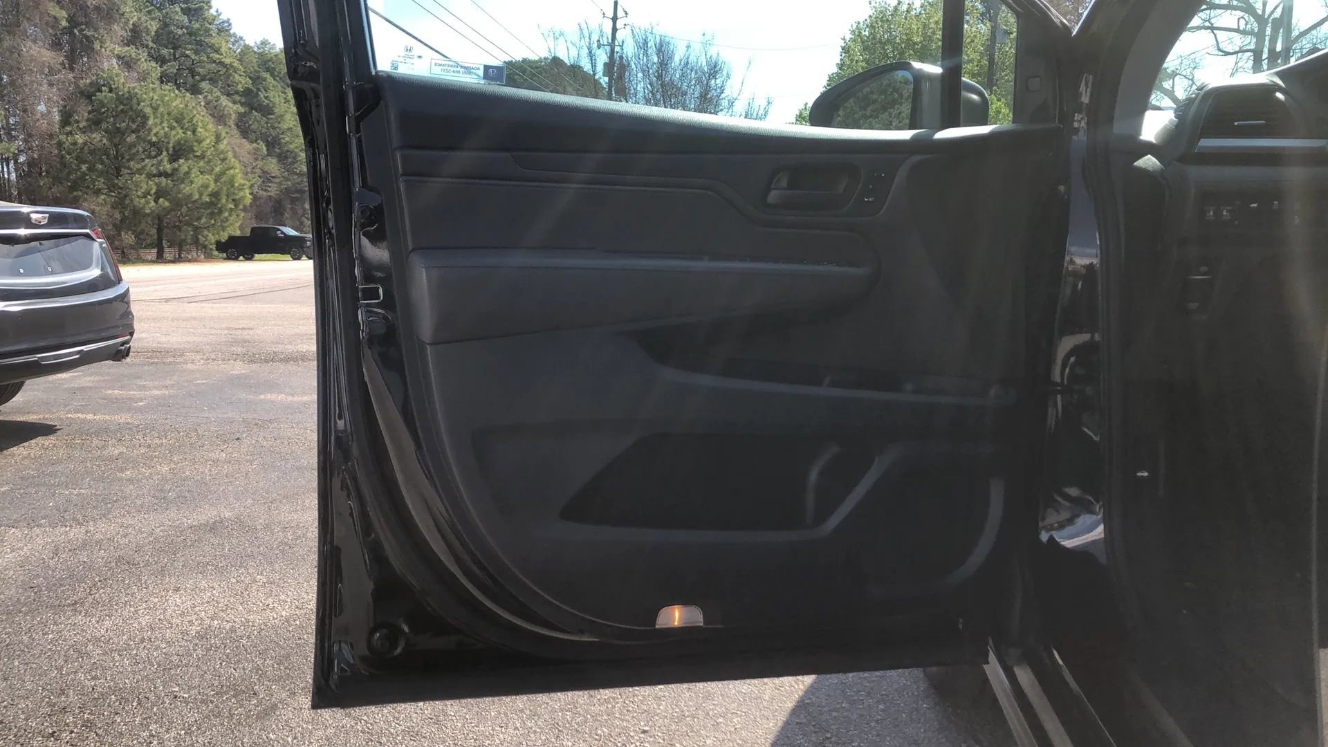 Used 2018 Honda Odyssey EX-L image 27